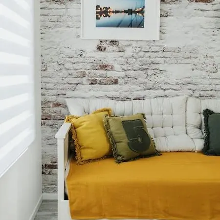 La Boheme Apartment *
